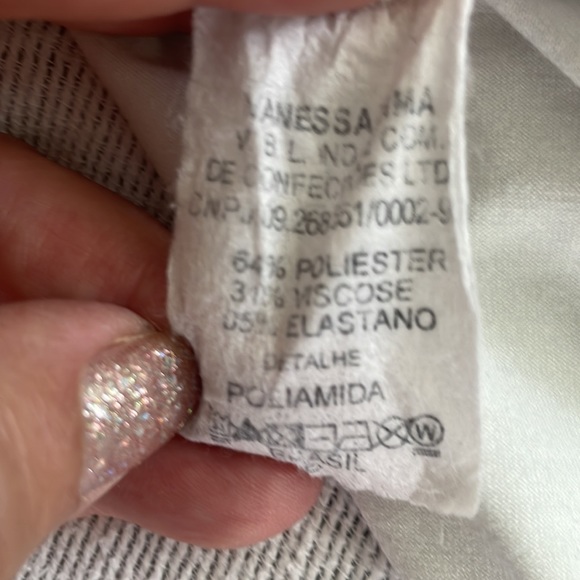 INCREDIBLE T-SHIRT BY VANESSA LIMA.. EIFFEL TOWER AMID MUTED PINK AND BEIGE - Picture 9 of 13